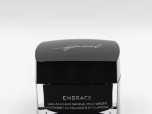 hazel-embrace-moisturizer-with-collagen-and-oatmeal